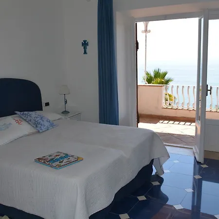 Aparthotel Light House *