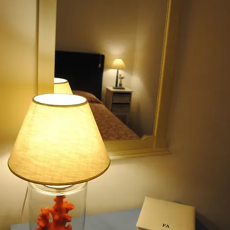 Aparthotel Light House *